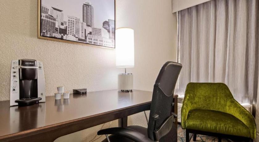 Best Western Plus Indianapolis NW Hotel Exterior foto